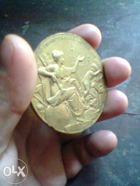 Medalha comemorativa de latão da Exposição Mundial de Anvers 1885
