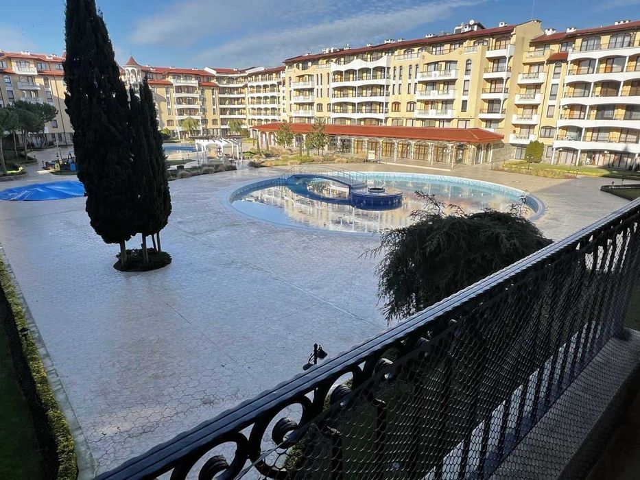 Продам 3-кімнатну квартиру Болгарія Сонячний Берег