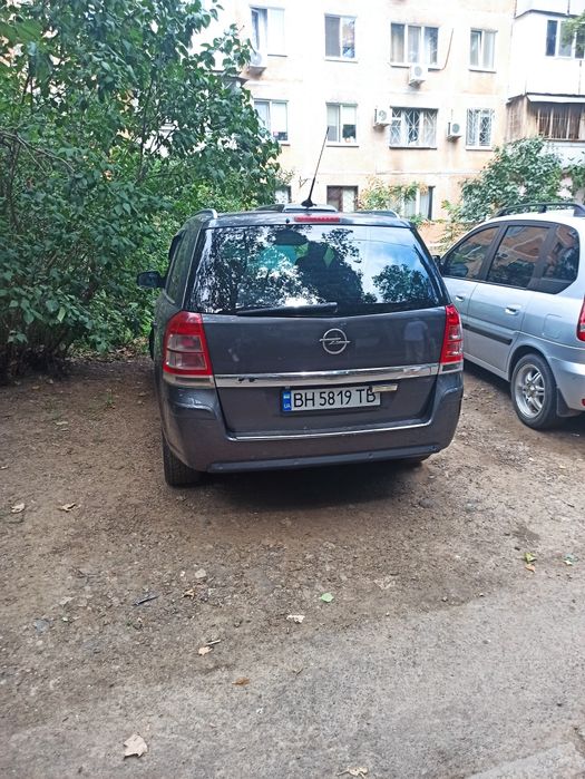 Opel Zafira 2011 VIN W0L0AHM75B2137884 фото оголошення 3 з 11