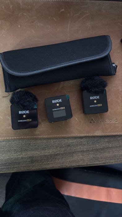 Петличні мікрофони Rode Wireless Go 2