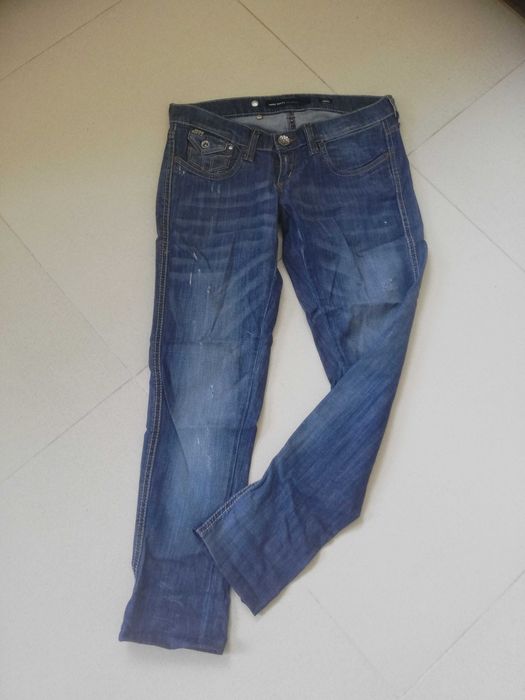 Jeansowe spodnie damskie