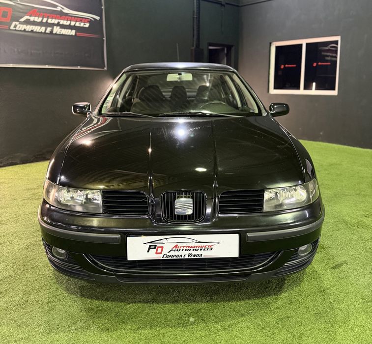 Seat Leon 1.4 — photo 2