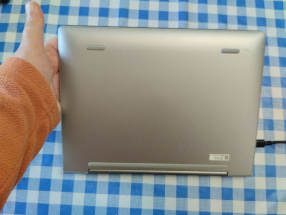 Computador portátil Lenovo ideapad