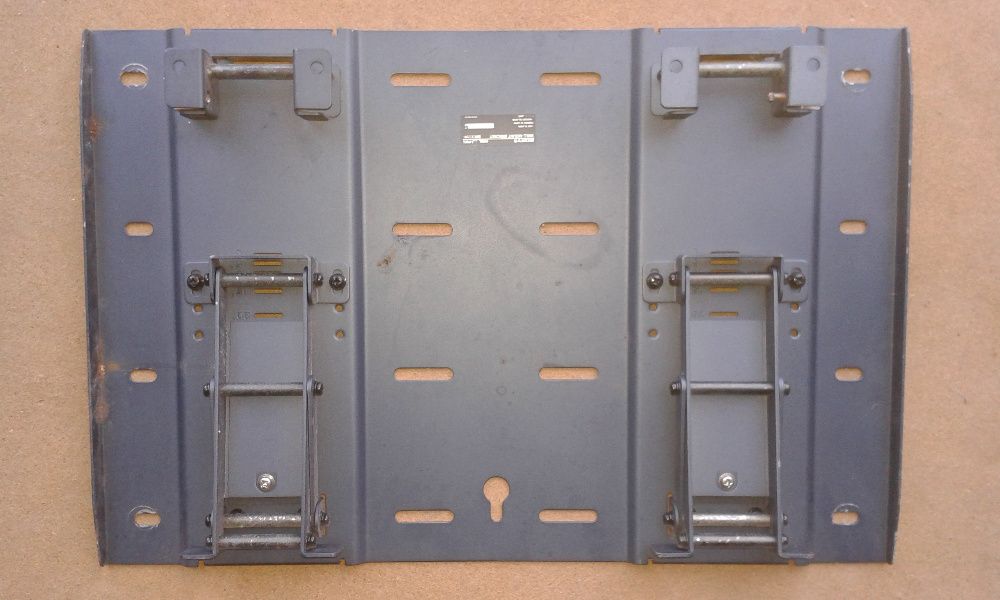 Suporte de parede Sony para TV LCD ou LED de grandes dimensões