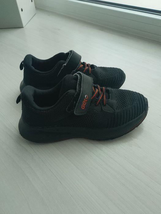 Buty sportowe lekkie piankowe 33 Gelteo chłopiece