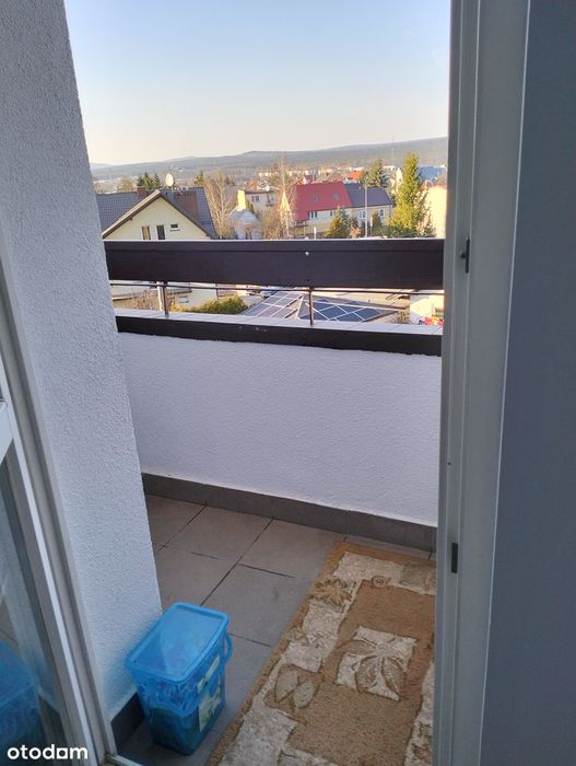 Przestronne, komfortowe mieszkanie z dwoma balkonami w Kielcach