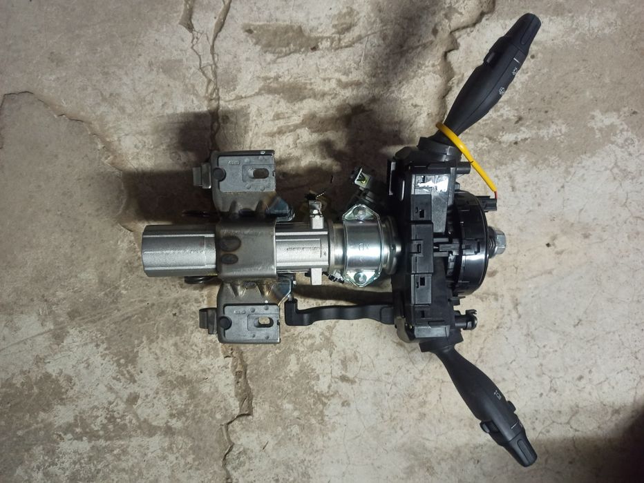 Продам Шлейф  Туксон переключатель поворотов , дворников , шлейф Hyund