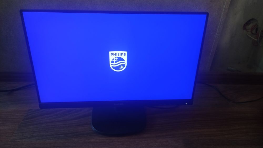 Продам монитор Philips