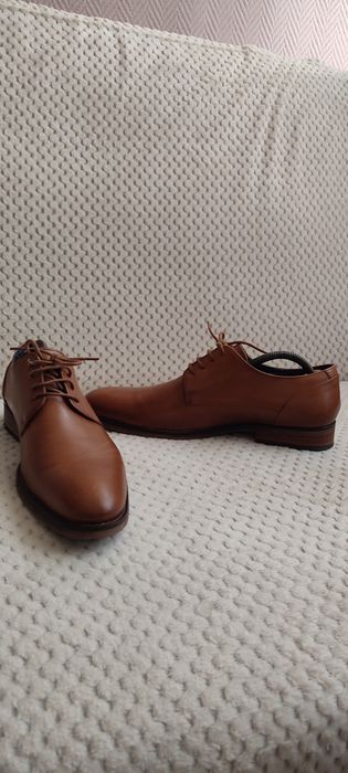Buty wizytowe Vistula rozm.42 dł.wkł.29cm