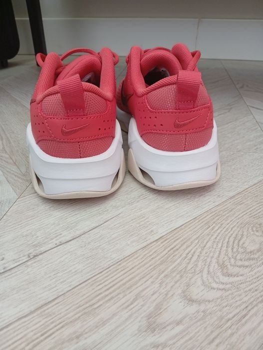 Sneakersy Nike rozm 38