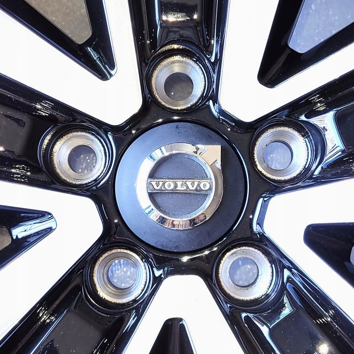 nowe felgi volvo xc90 xc60 xc40 c40 s90 v90 s60 v60 v40 s40 19 oryginalne