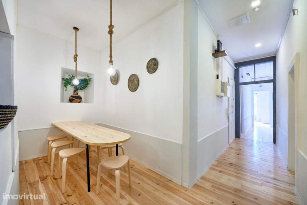 Quarto - localizado em Bairro Alto Lisbon