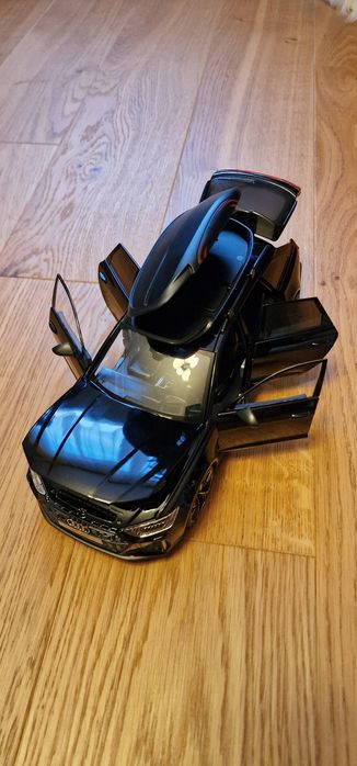 Audi RS6 Avant A6 1/18 model kombi rs sport samochód