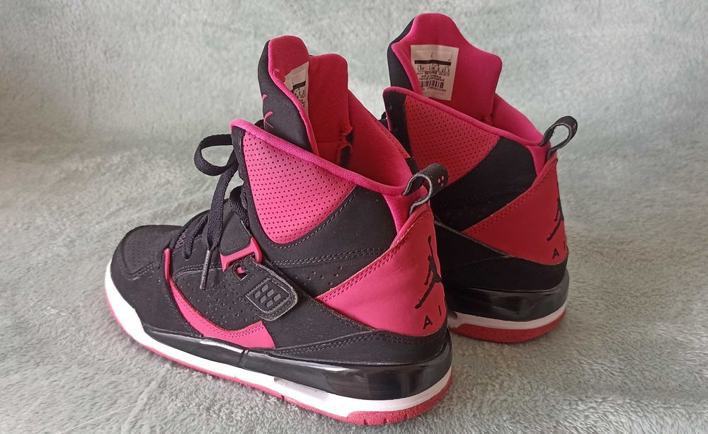 Tênis Flight Jordan