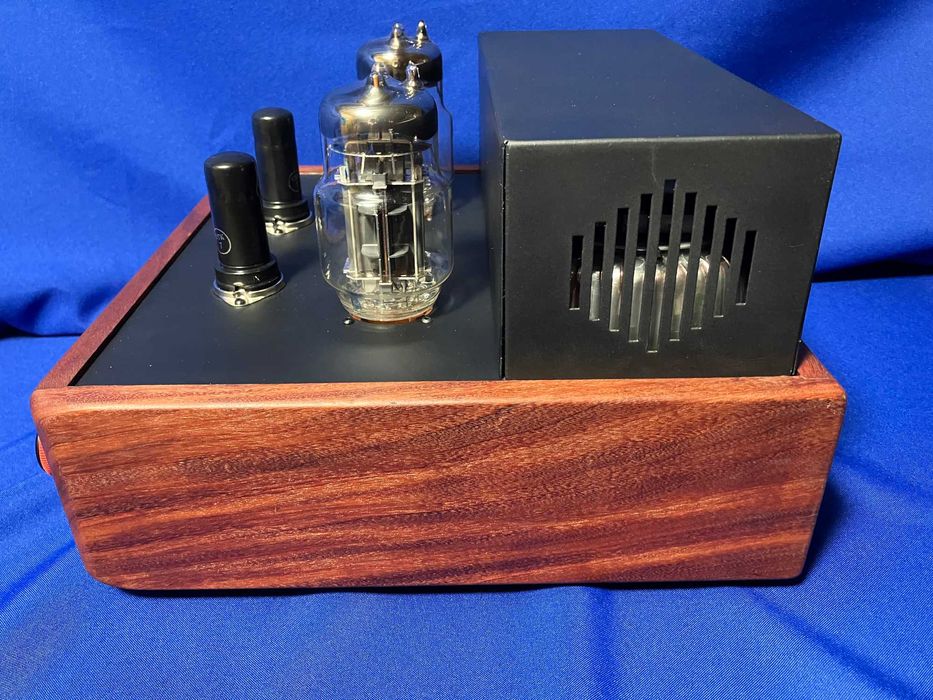 Ламповий підсилювач на 6П9 та 6С33С