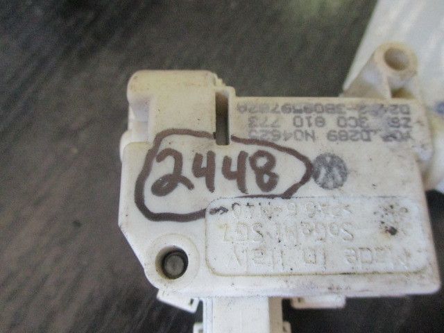 Pistola do depósito de combustível VOLKSWAGEN Passat (3B3)