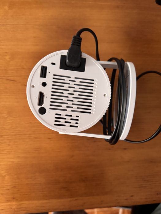 Mini projetor 4k + tela de projeção