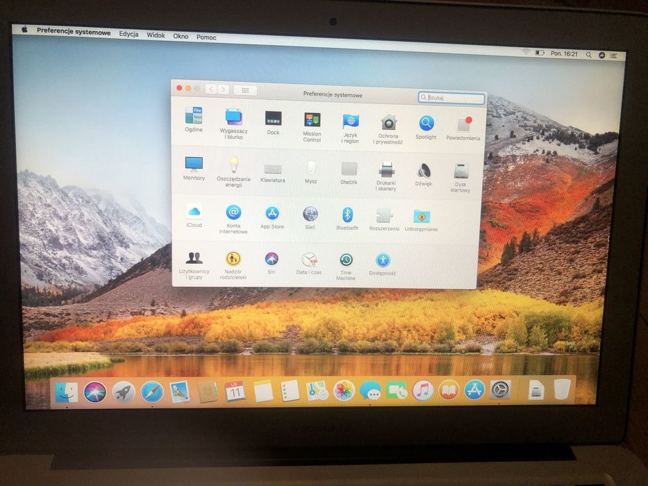 MacBook Air 4,2 2011 rok