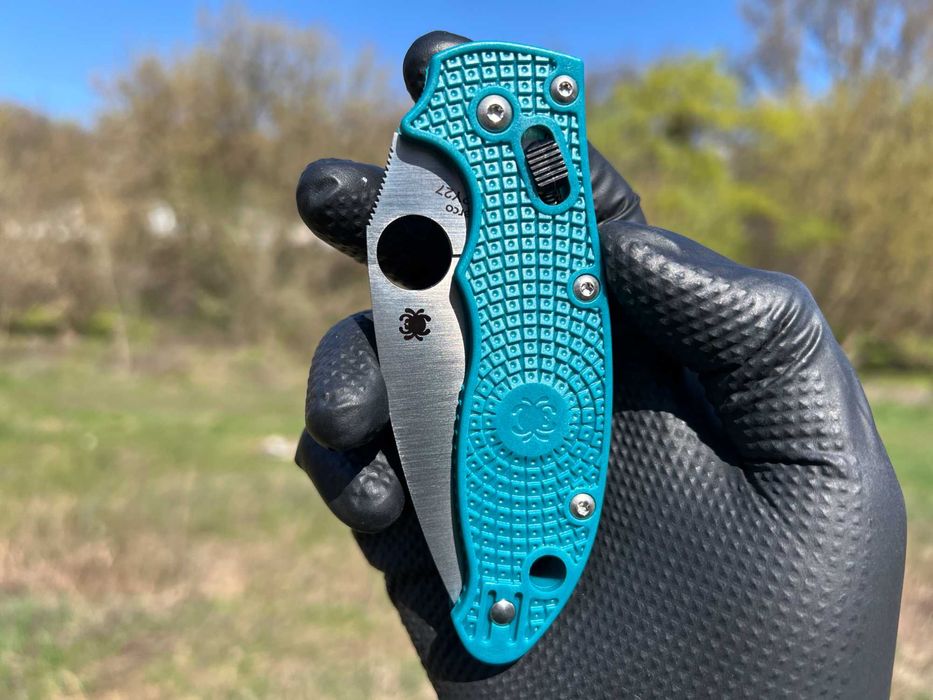 Складний ніж Spyderco Manix 2 Lightweight Ball Lock Blue CPM SPY27