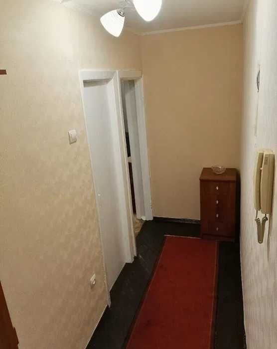 Продаж 2к квартири метро Дорогожичі у пішому доступі вул. Ольжича