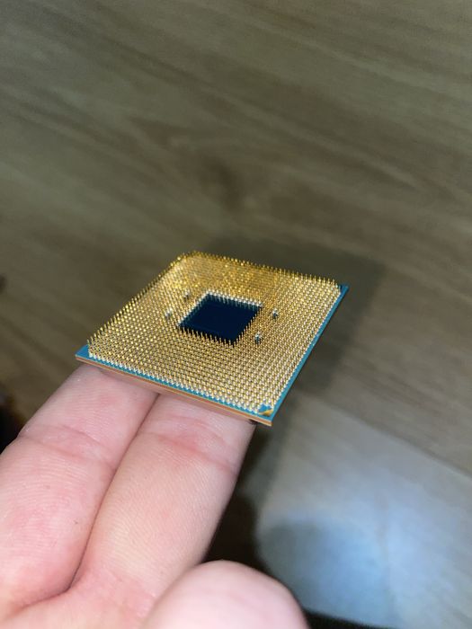 AMD Ryzen 5 3400G Processor with Integrated Graphics466928281941463041