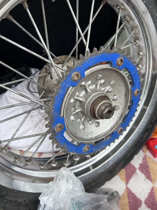 Rodas + pneus 17 dtr
