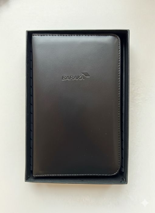 Запонки Baraka зі шкірою ската та рожевим золотом, Італія