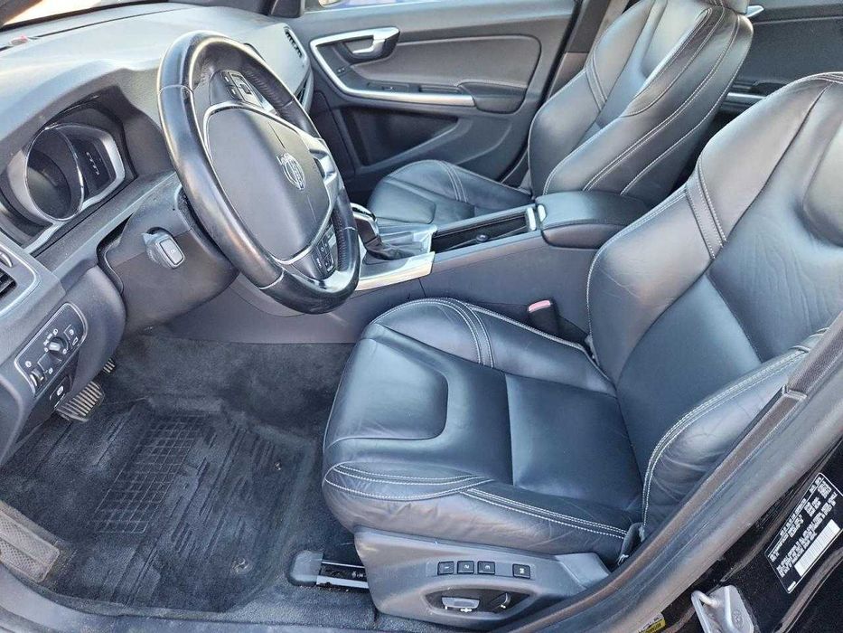 Volvo s60 2015 рік 2.0t