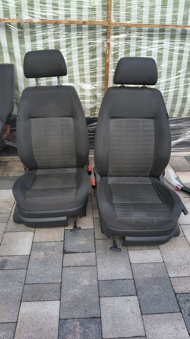 Komplet siedzeń do VW Polo 9n
