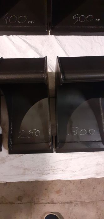 Łyżki do minikoparek 0-2.3Ton
