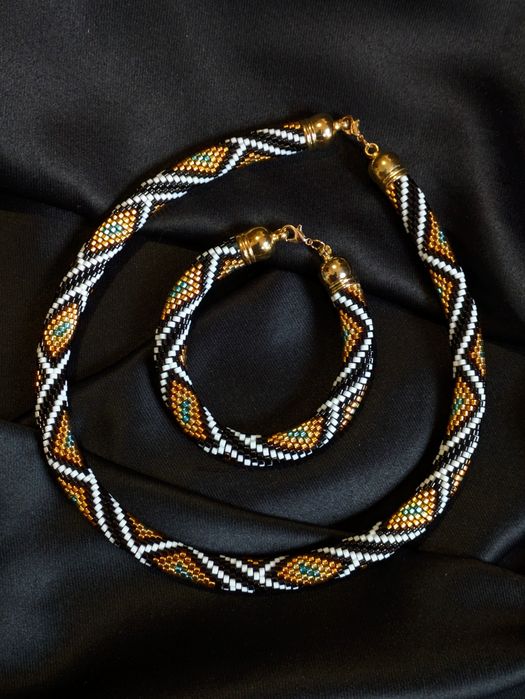 Conjunto de colar/pulseira