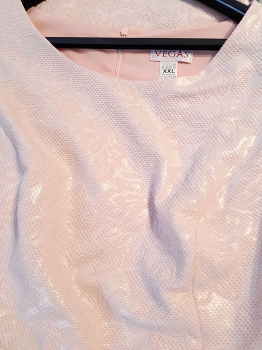 Sukienka pudrowy róż 42