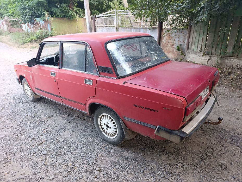Продам ваз 2105 на ходу