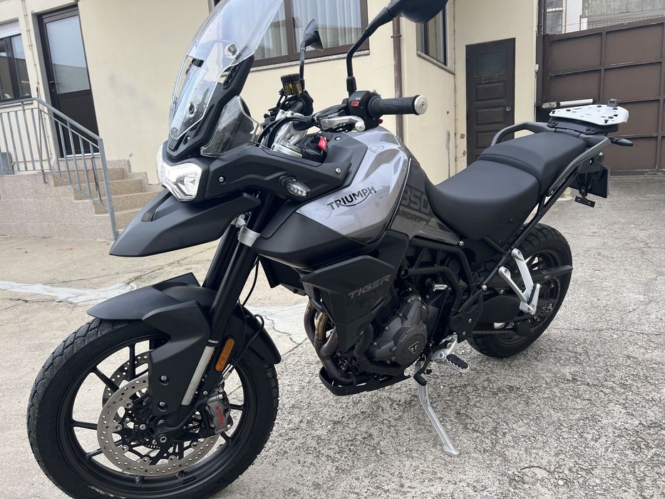 Vendo triumph tiger como nova