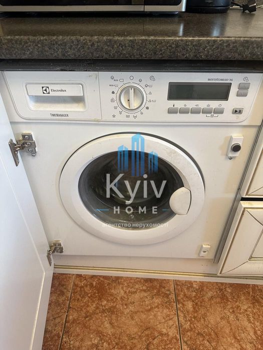 Продаж квартири з ремонтом та меблями/ 3 кімнатна/ Позняки/ Київ