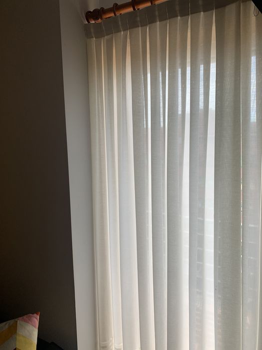 Cortinas de machos em otimo estado
