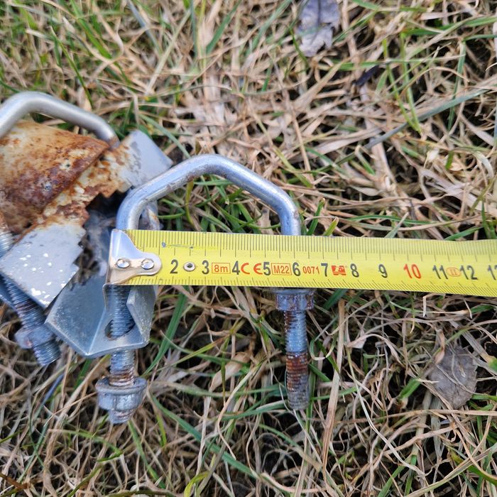 Uchwyt do anteny satelitarnej