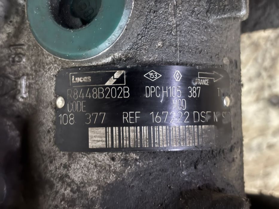Паливний насос. ТНВД. Lucas.  Renault Kangoo  1.9. R8448B202B