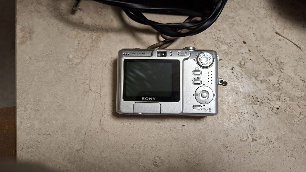 Sprzedam aparat sony