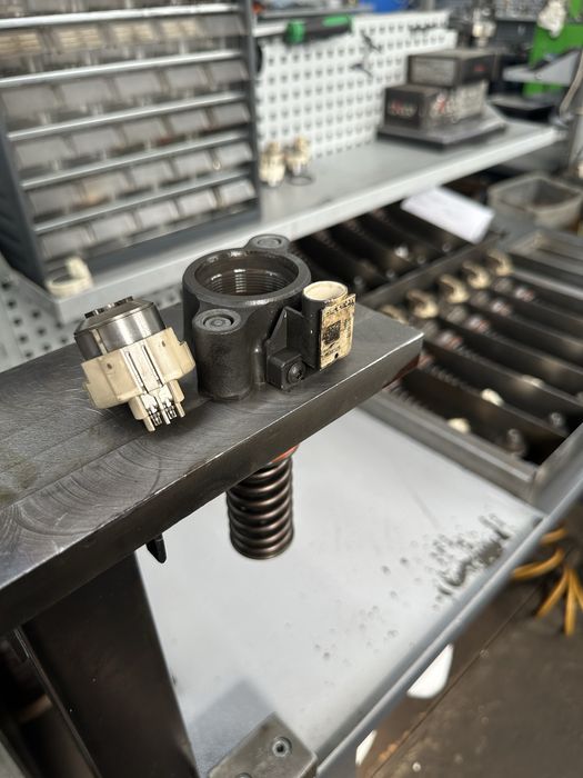 ОПТОМ: ремонт форсунок DAF Scania Volvo Magnum