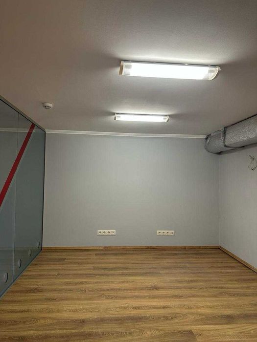 Офіс/салон у центрі, Південний бульвар, 22 –готове рішення для бізнесу