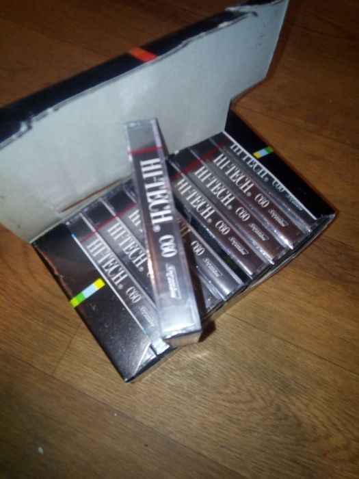 Новые аудиокассеты"HI-TECH C60"