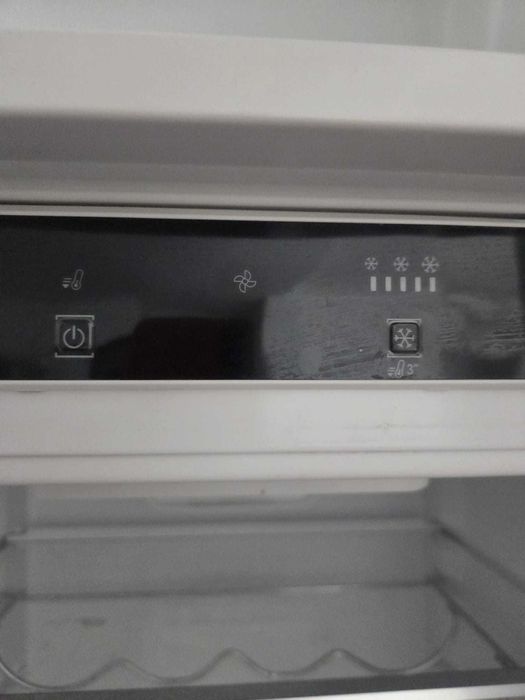 Frigorifico Combinado Hotpoint para encastrar