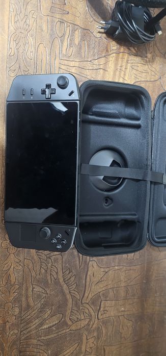 Consola lenovo legion go