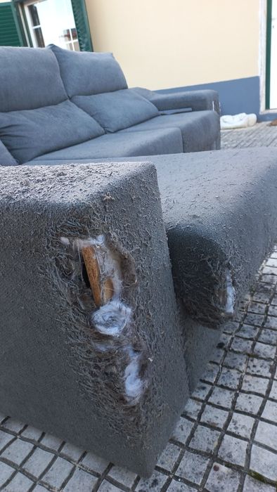 Sofá com chaise long usado