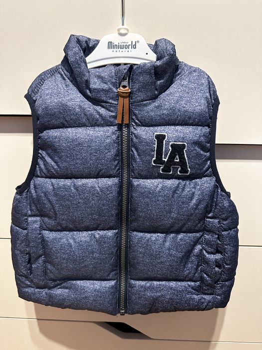 Продам жилетку H&M