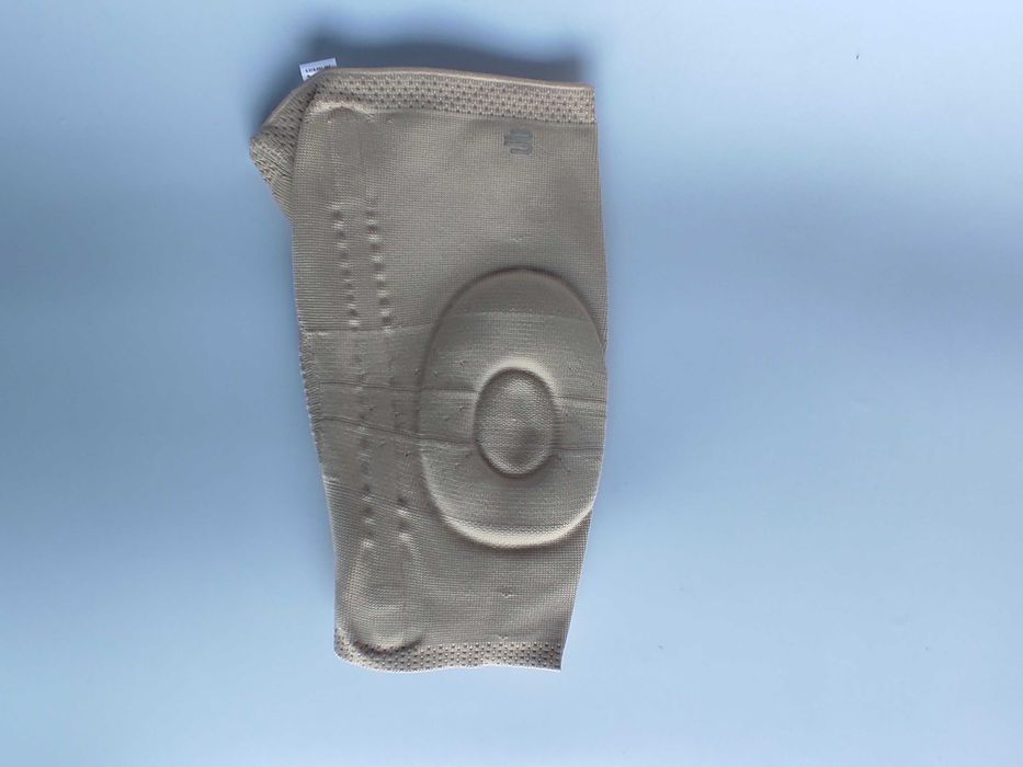 Бандаж ортез коленный Bauerfeind Genu Train, размер 4, наколенник