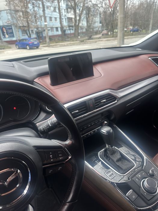 Mazda CX-9 Signature