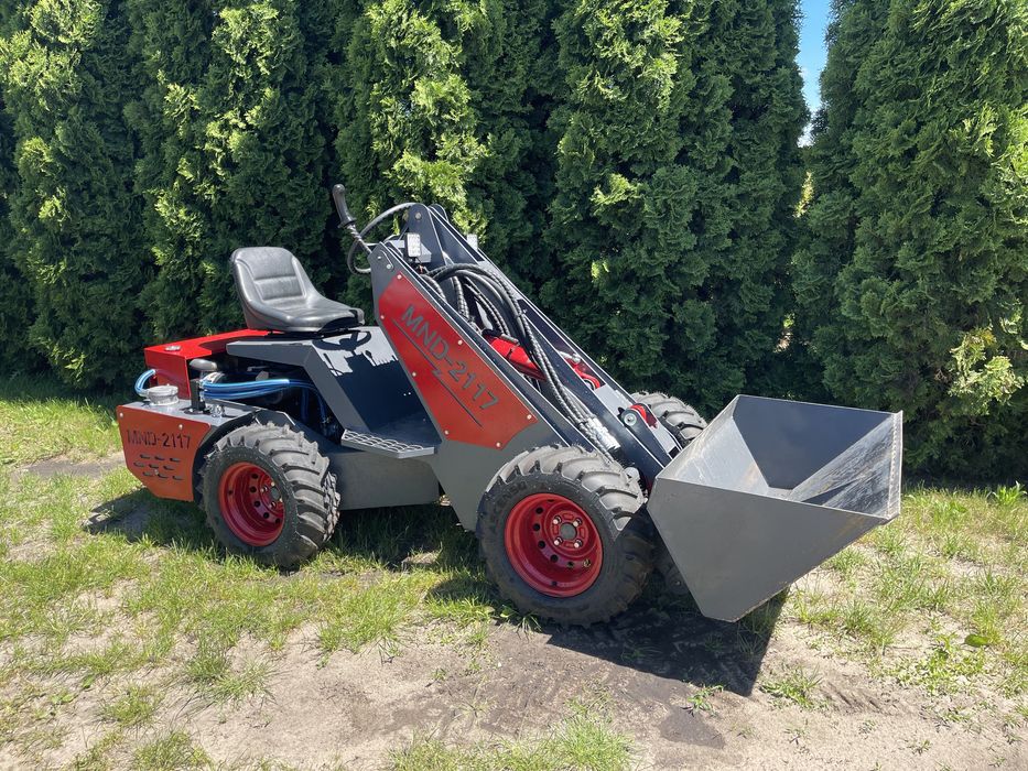 Погрузчик 4х4, мінінавантажувач MND-2117