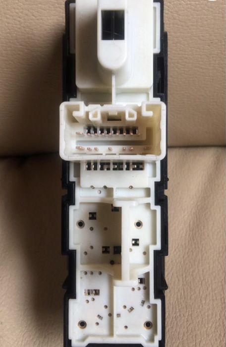 Toyota LC 200 Блок кнопок.